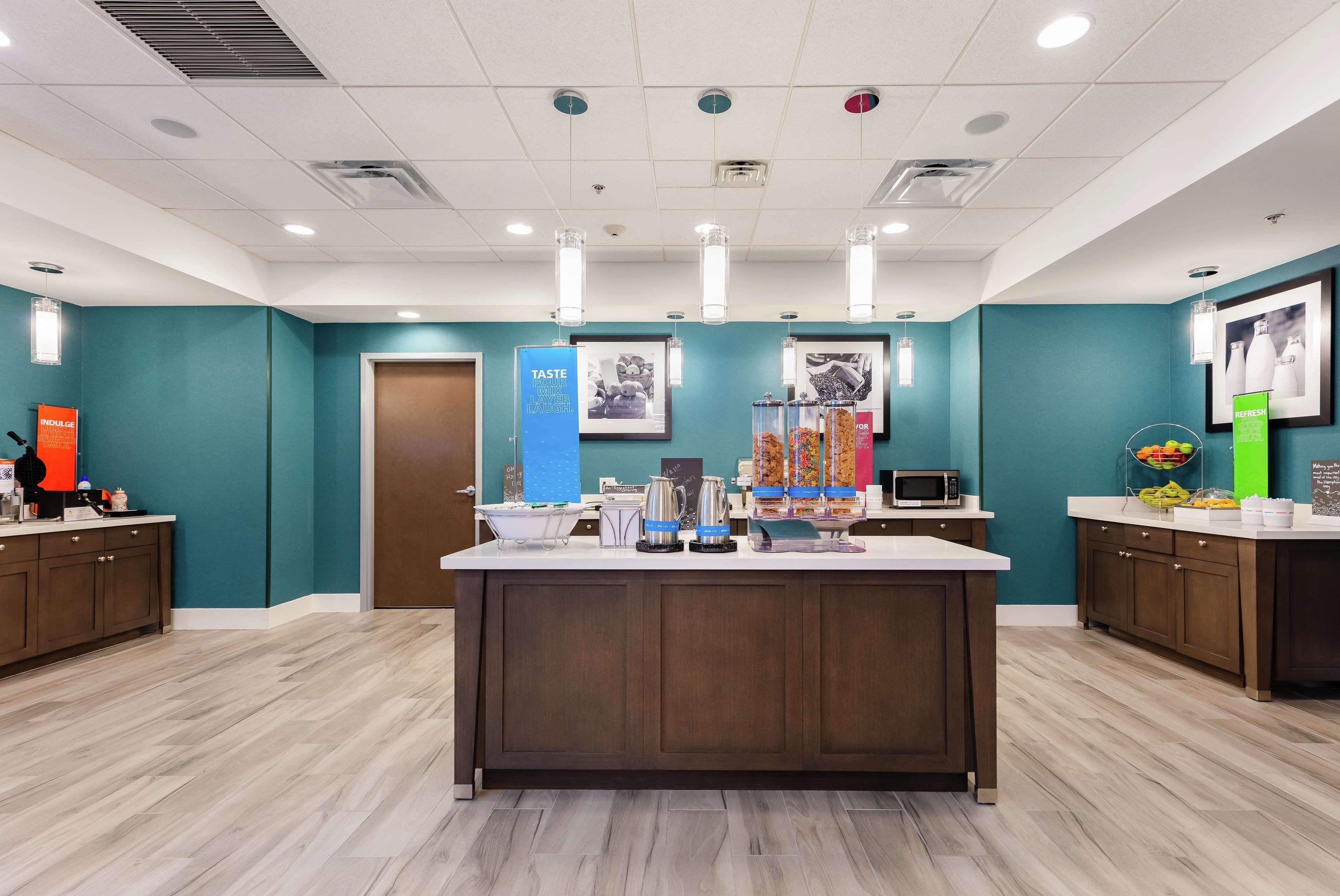 Hampton Inn אקוורת' מראה חיצוני תמונה