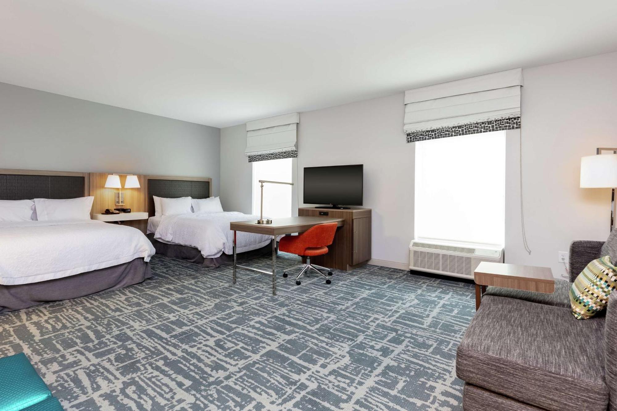 Hampton Inn אקוורת' מראה חיצוני תמונה